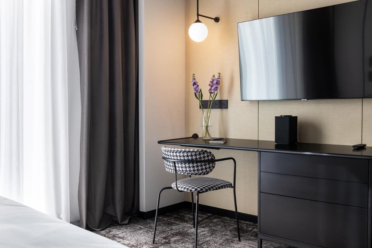 Novotel Living Almaty Jetisu المظهر الخارجي الصورة