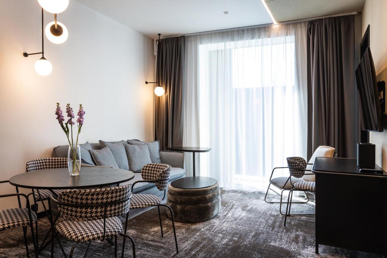Novotel Living Almaty Jetisu المظهر الخارجي الصورة