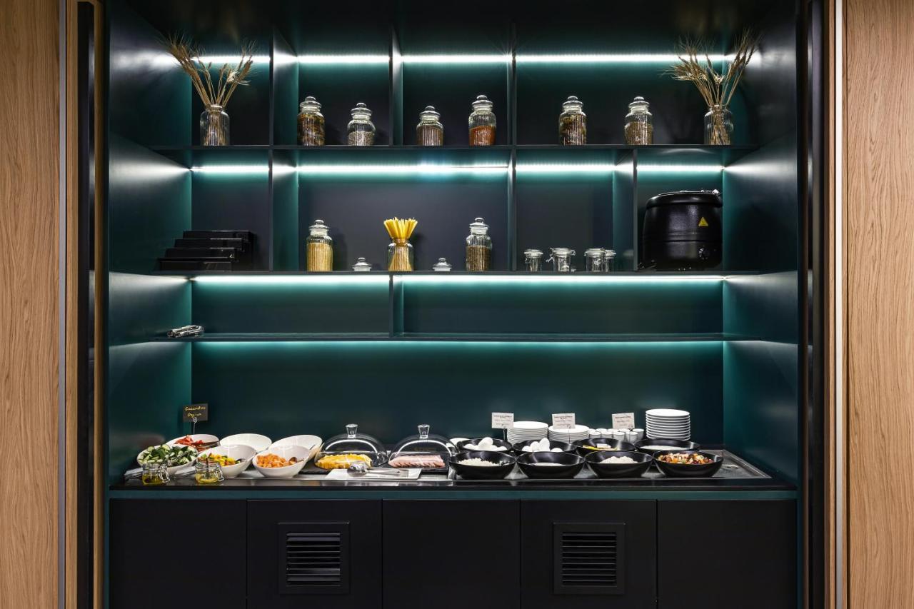 Novotel Living Almaty Jetisu المظهر الخارجي الصورة