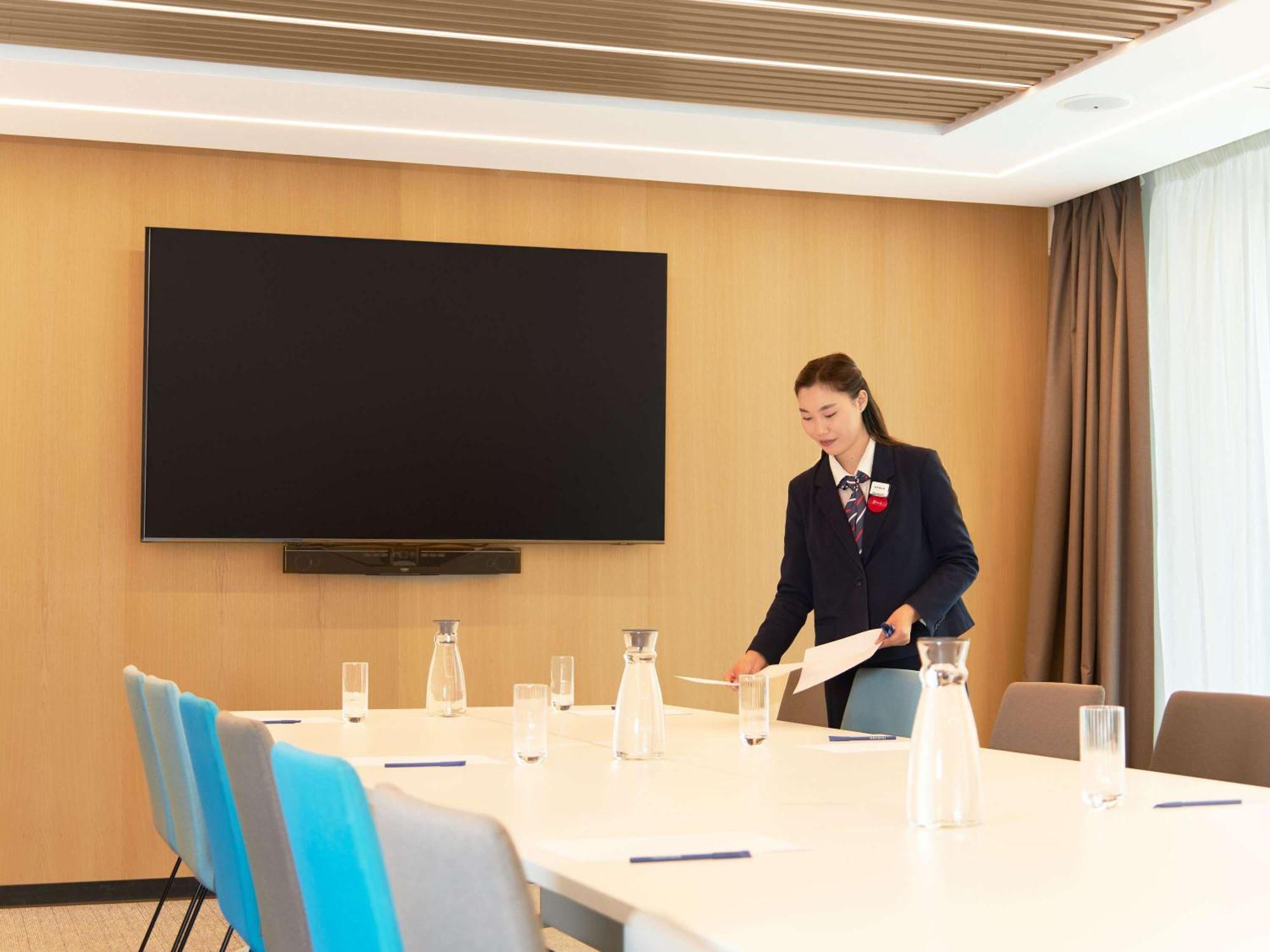 Novotel Living Almaty Jetisu المظهر الخارجي الصورة