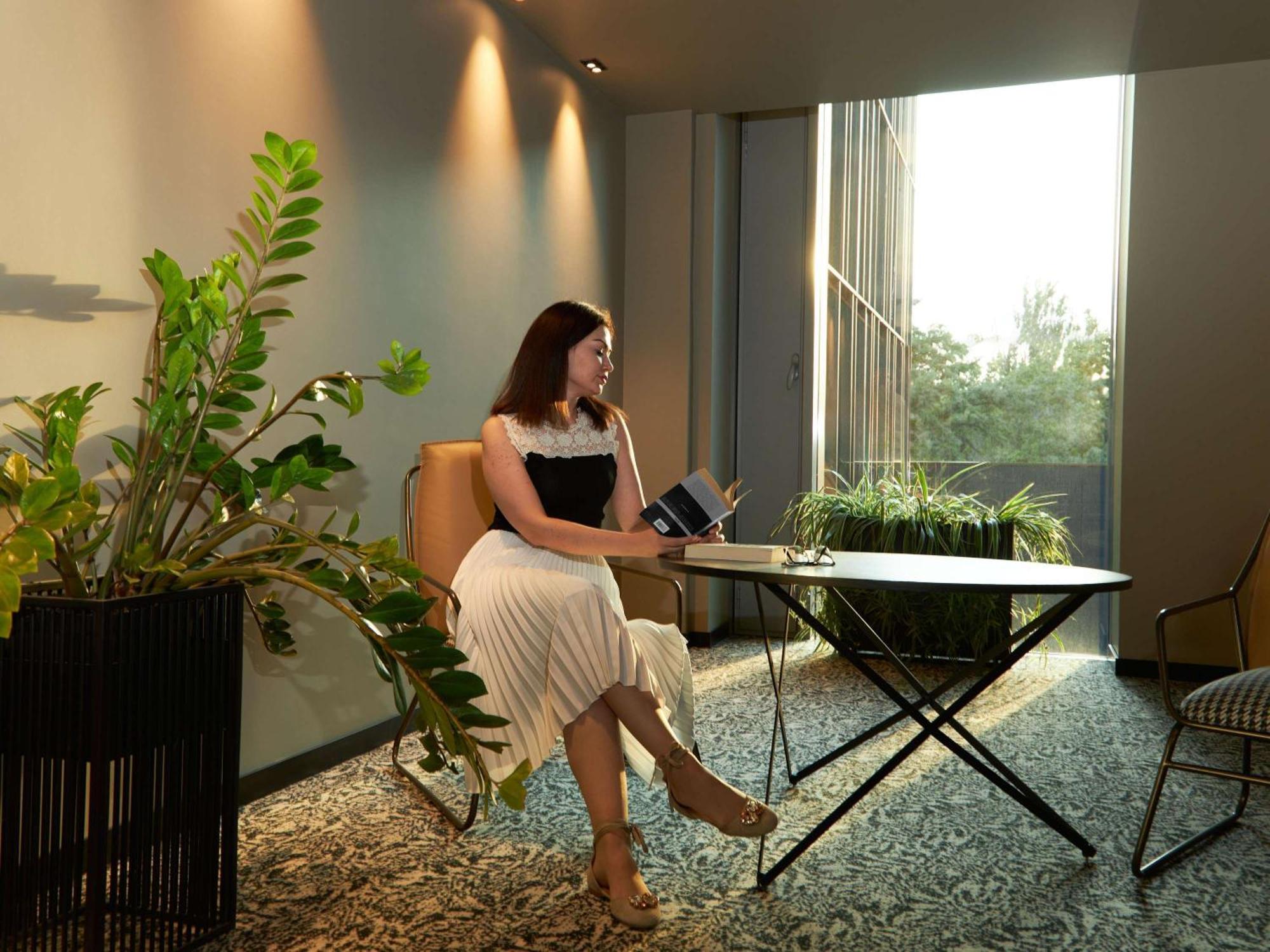 Novotel Living Almaty Jetisu المظهر الخارجي الصورة