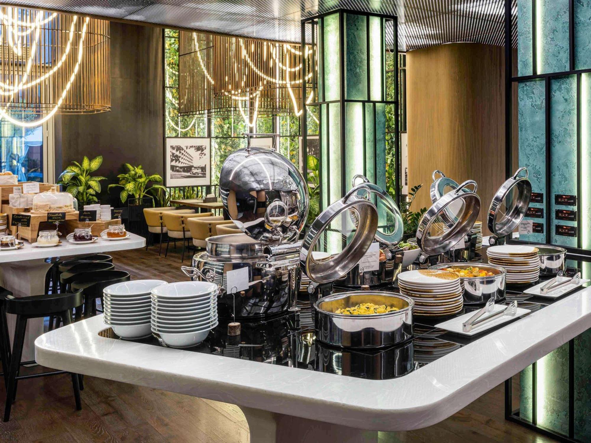 Novotel Living Almaty Jetisu المظهر الخارجي الصورة