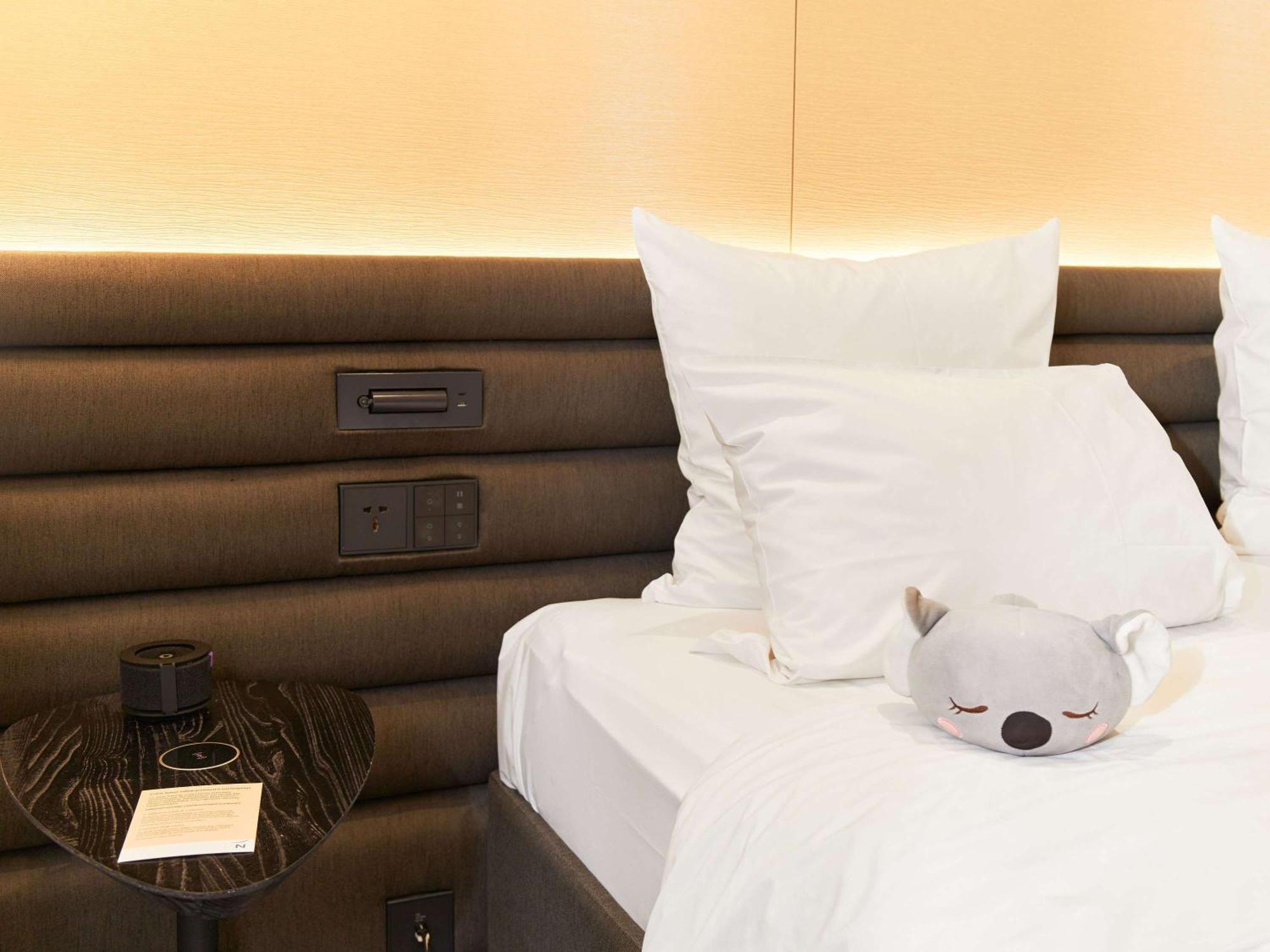 Novotel Living Almaty Jetisu المظهر الخارجي الصورة